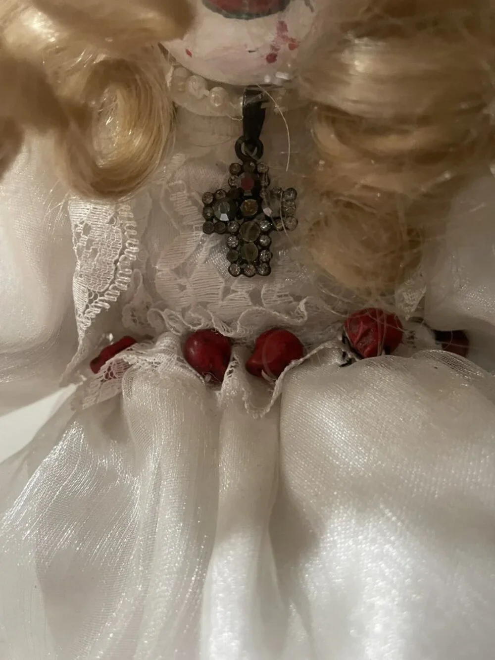 Bride PORCELAIN HORROR DOLL HAUNTED HANDPAINTED SPOOKY GHOSTLY EERIE UNEARTHLY